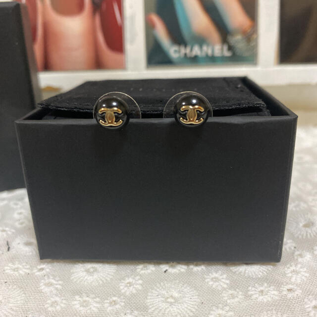 CHANEL(シャネル)のシャネル　ピアス　ココマーク ブラック メンズのアクセサリー(ピアス(両耳用))の商品写真