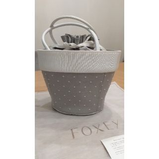 フォクシー(FOXEY)のフォクシー  FOXEY  ホワイトドロップ バスケット(ハンドバッグ)