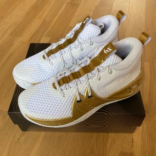 アンダーアーマー(UNDER ARMOUR)のエンビード1 Embiid 1 (スニーカー)