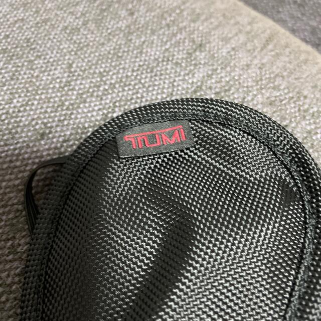 TUMI(トゥミ)のトゥミ　TUMI アイマスク　新品　非売品 インテリア/住まい/日用品の日用品/生活雑貨/旅行(旅行用品)の商品写真