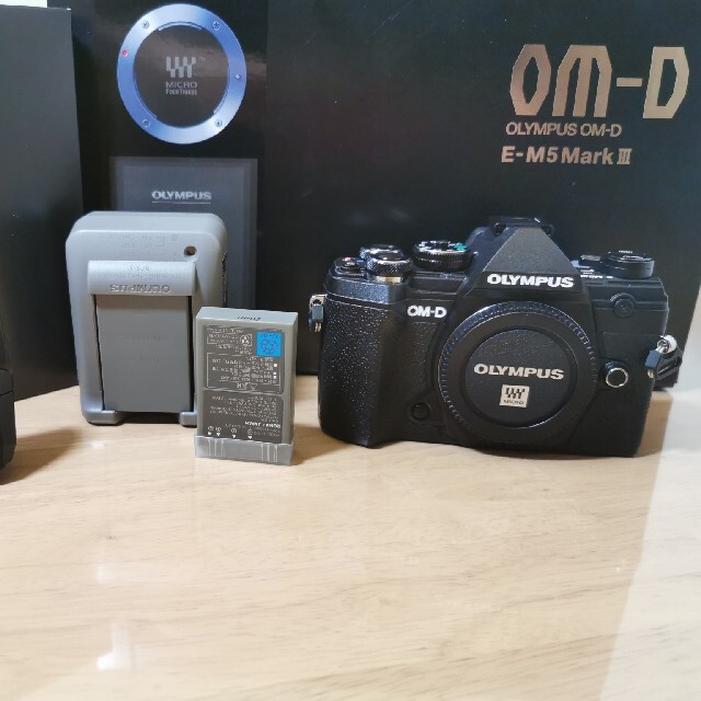 OLYMPUS O-MD E-M5 Mark III ボディ ブラック