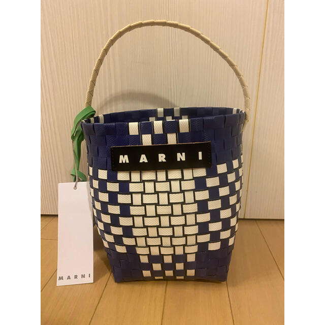 バックです Marni mini cafe pod bagの通販 by happy|マルニなら