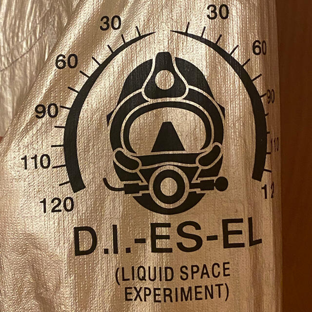 DIESEL(ディーゼル)の【希少】DIESEL LIQID SPACE EXPERIMENT XS レディースのジャケット/アウター(ナイロンジャケット)の商品写真