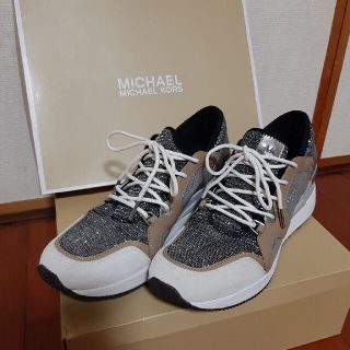 マイケルコース(Michael Kors)の専用！MICHAEL KORS　シューズ　美品　箱なし発送(スニーカー)