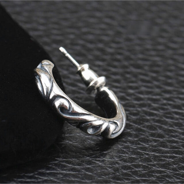 Chrome Hearts - シルバー925 スクロールフープピアス 両耳の通販 by Chrome Hearts - シルバー925 スクロールフープピアス 両耳の通販 by