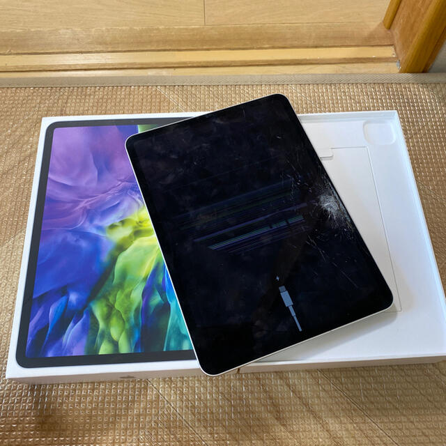 ジャンク品！iPad pro（第2世代）WiFi＋セルラー 11インチ　128G