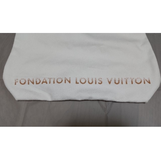 LOUIS VUITTON(ルイヴィトン)のLOUIS VUITTON  FONDATION 美術館限定トートバッグ レディースのバッグ(トートバッグ)の商品写真