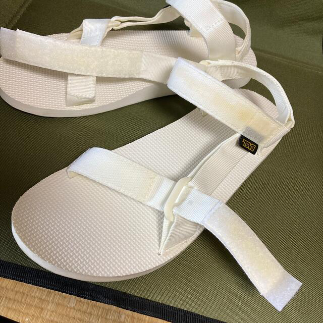 Teva(テバ)のストラップサンダル　teva テバ　27cm ホワイト メンズの靴/シューズ(サンダル)の商品写真