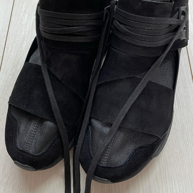 Y-3(ワイスリー)のY-3 QASA HIGH Triple Black  メンズの靴/シューズ(スニーカー)の商品写真