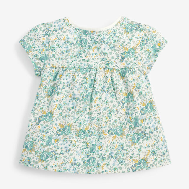 NEXT(ネクスト)の新品　Tシャツ　フローラル　グリーン　110 キッズ/ベビー/マタニティのキッズ服女の子用(90cm~)(Tシャツ/カットソー)の商品写真