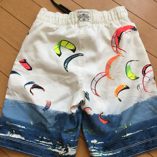 GAP Kids(ギャップキッズ)のGAP 美品中古　男児水着　Sサイズ　110〜120センチ　6〜7歳 キッズ/ベビー/マタニティのキッズ服男の子用(90cm~)(水着)の商品写真