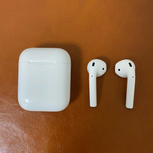 Apple AirPods 第一世代