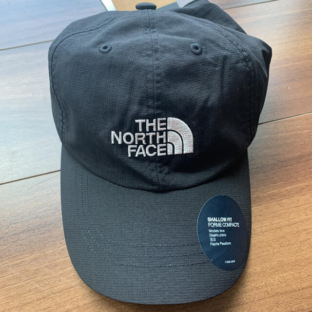 THE NORTH FACE(ザノースフェイス)の【新品】ノースフェイス THE NORTH FACE キャップ S-M レディースの帽子(キャップ)の商品写真