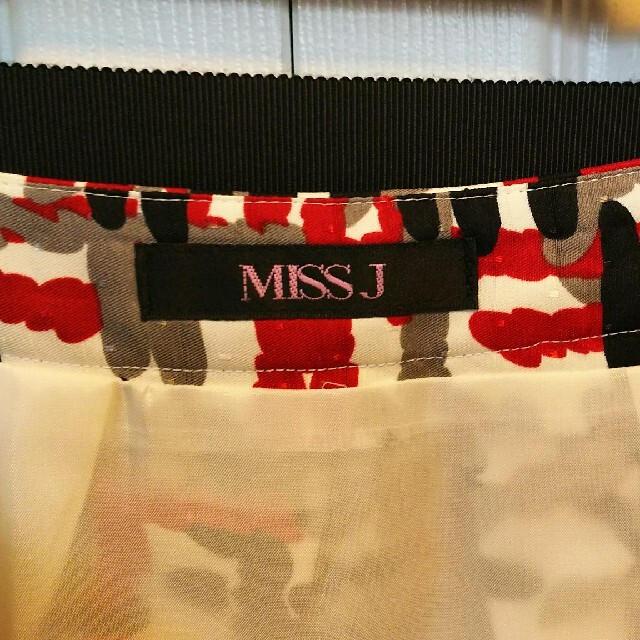 新品！MISS J ひざ丈スカート