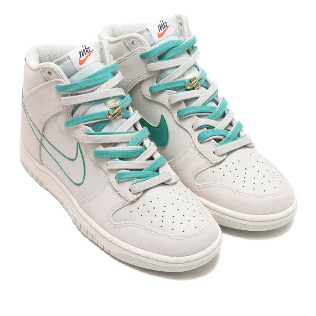 スニーカーNIKE DUNK HIGH SE  27センチ