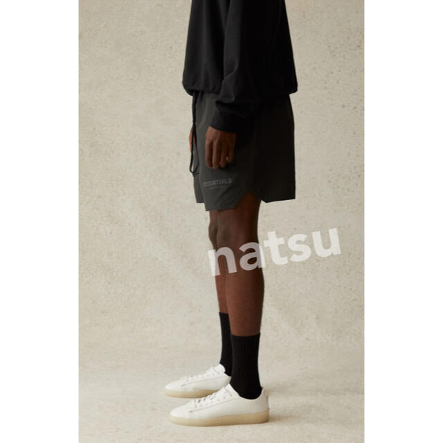 FEAR OF GOD(フィアオブゴッド)のFOG Fear Of God Essentials Volley Shorts メンズのパンツ(ショートパンツ)の商品写真