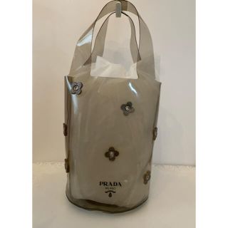 プラダ(PRADA)の⭐️専用⭐️️PRADAクリアバケツバッグ&CHANELピアス⭐️(ハンドバッグ)