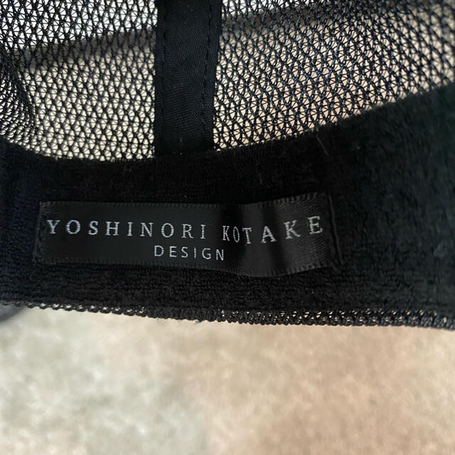 YOSHINORI KOTAKE(ヨシノリコタケ)のヨシノリコタケ　メッシュキャップ メンズの帽子(キャップ)の商品写真