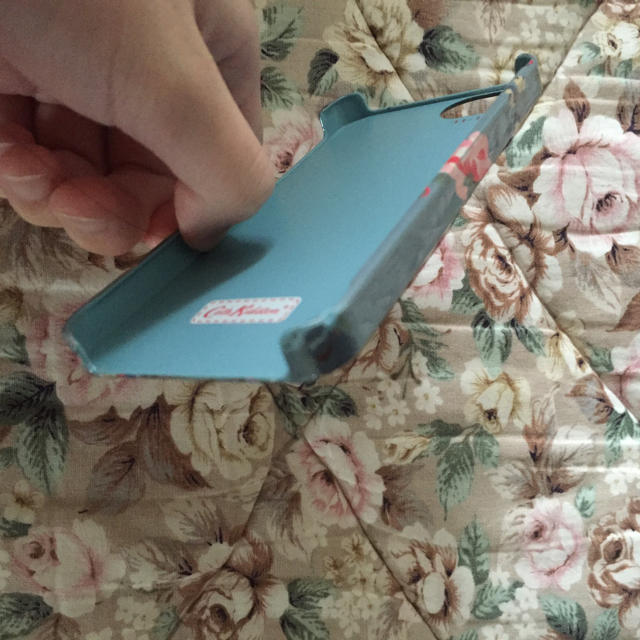 Cath Kidston(キャスキッドソン)のCathKidstonのiPhoneSE,5s,5ケース スマホ/家電/カメラのスマホアクセサリー(iPhoneケース)の商品写真