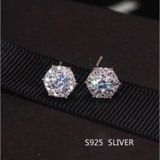 スタージュエリー(STAR JEWELRY)のアレルギー対応ジルコニア×スターリングシルバー925ピアス⭐︎スワロフスキー4℃(ピアス)