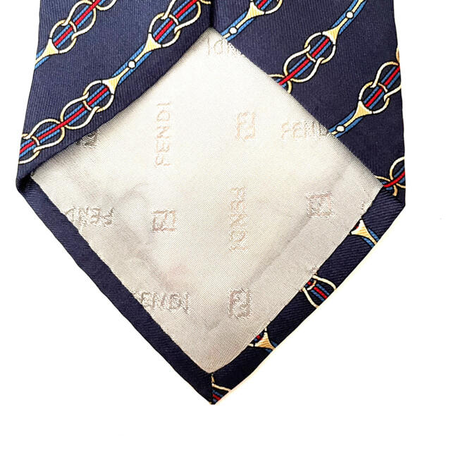 FENDI(フェンディ)のFENDI ネクタイ　送料無料 メンズのファッション小物(ネクタイ)の商品写真