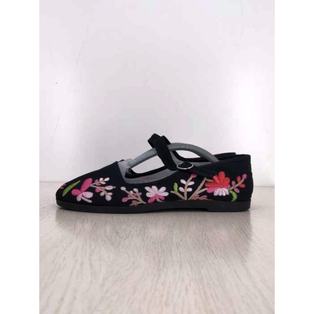 PANDAMERICA（パンダメリカ） 花柄刺繍 カンフーシューズ レディース レディースの靴/シューズ(ハイヒール/パンプス)の商品写真