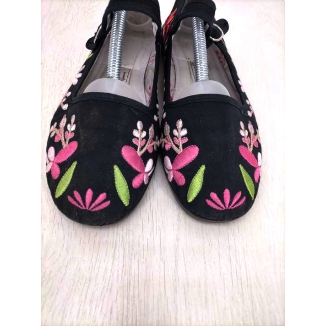 PANDAMERICA（パンダメリカ） 花柄刺繍 カンフーシューズ レディース レディースの靴/シューズ(ハイヒール/パンプス)の商品写真