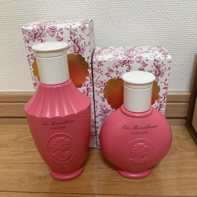 Les Merveilleuses LADUREE(レメルヴェイユーズラデュレ)のレメルヴェイユーズラデュレ　セット売り コスメ/美容のボディケア(ボディローション/ミルク)の商品写真