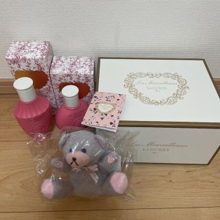 レメルヴェイユーズラデュレ(Les Merveilleuses LADUREE)のレメルヴェイユーズラデュレ　セット売り(ボディローション/ミルク)