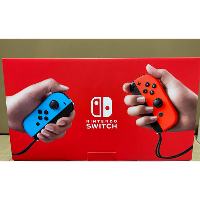 新品2台Nintendo Switchネオンブルー／ネオンレッド