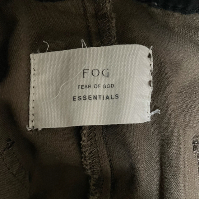 FEAR OF GOD(フィアオブゴッド)のFOG ESSENTIALS Drawstring Trouser Pants メンズのパンツ(その他)の商品写真