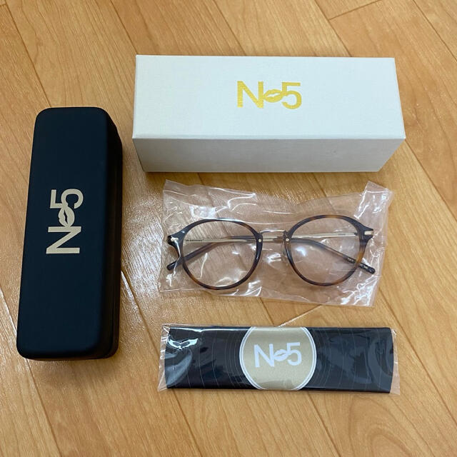 Nissy EyeWear ＜サングラス＞ | hartwellspremium.com