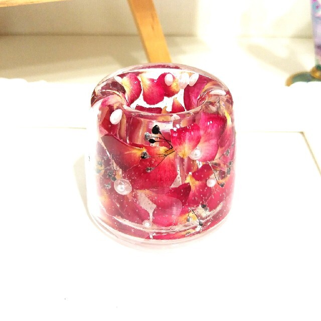 【Lサイズ】NO.309 ミニ薔薇花弁in✨固まるハーバリウムペン立て ハンドメイドのフラワー/ガーデン(ドライフラワー)の商品写真