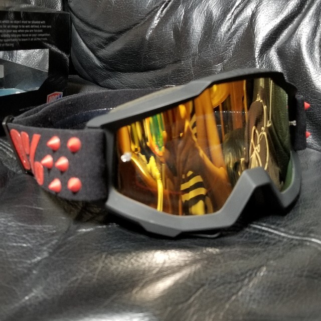 Oakley(オークリー)の100%ゴーグル 自動車/バイクのバイク(モトクロス用品)の商品写真