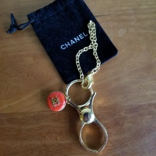 シャネル(CHANEL)のCHANEL　ノベルティ　グローブホルダー　バッグチャーム(ノベルティグッズ)