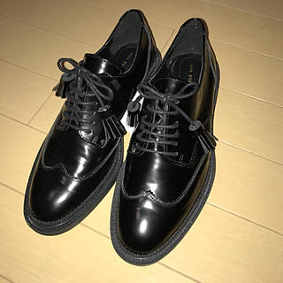 ザラ(ZARA)の新品 ザラ ZARA  オックスフォードシューズ 本革 レザー 黒 23.5 (ローファー/革靴)