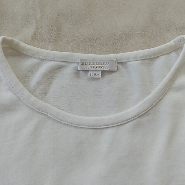 BURBERRY(バーバリー)のBURBERRY ロングTシャツ160A レディースのトップス(Tシャツ(長袖/七分))の商品写真