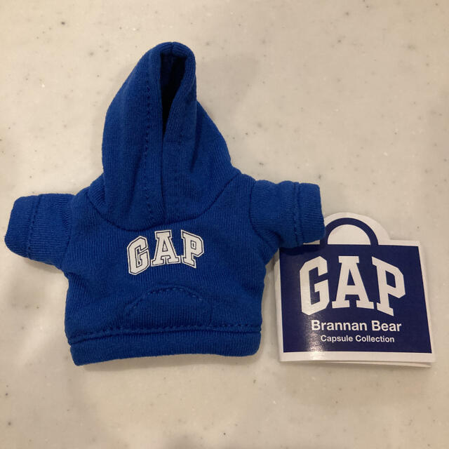 GAP(ギャップ)のGAP ガチャ　ブラナンベア　カプセル　セレクション　パーカー　青2 エンタメ/ホビーのおもちゃ/ぬいぐるみ(ぬいぐるみ)の商品写真