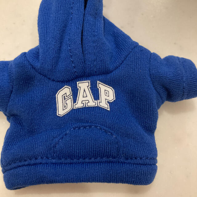 GAP(ギャップ)のGAP ガチャ　ブラナンベア　カプセル　セレクション　パーカー　青2 エンタメ/ホビーのおもちゃ/ぬいぐるみ(ぬいぐるみ)の商品写真