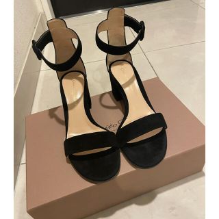 ジャンヴィットロッシ(Gianvito Rossi)のジャンヴィットロッシ　スエードレザー　サンダル(サンダル)