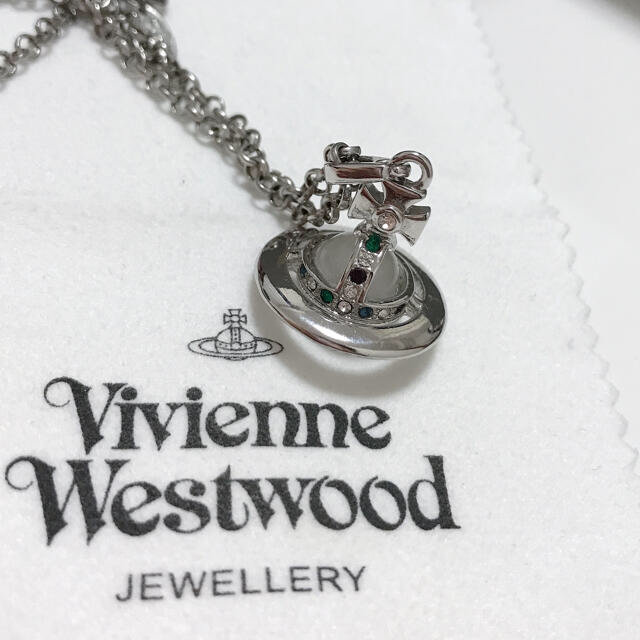 Vivienne Westwood(ヴィヴィアンウエストウッド)の早い者勝ち‼️Vivienne Westwood　ネックレス オーブ レディースのアクセサリー(ネックレス)の商品写真