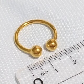 【早い者勝ち】リング　指輪 アクセサリー　ゴールド　フリーサイズ(リング(指輪))