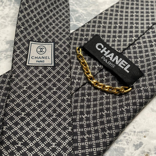 CHANEL(シャネル)の正規/美品/CHANEL/シャネル/ココロゴ/ネクタイ メンズのファッション小物(ネクタイ)の商品写真