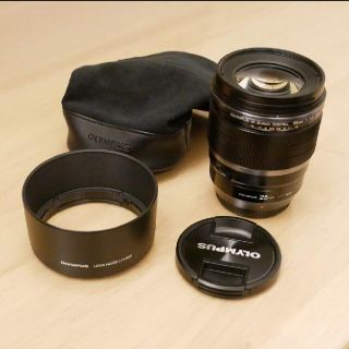 オリンパス(OLYMPUS)のolympus 25mm f1.2 pro 単焦点 マイクロフォーサーズ レンズ(レンズ(単焦点))