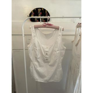 プラダ(PRADA)の最終お値下げ🎆PRADA tops.(カットソー(半袖/袖なし))