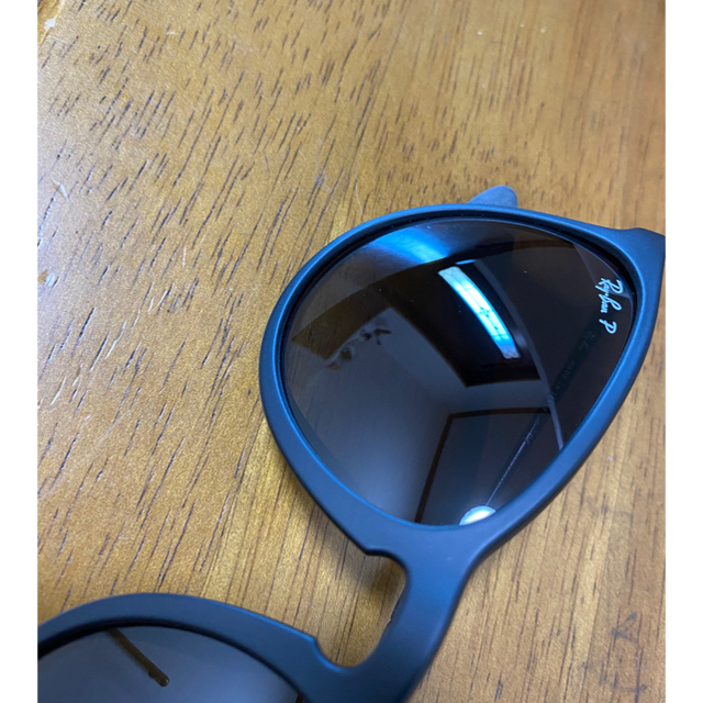 Ray-Ban(レイバン)のRay-Ban  偏光レンズ　ERIKA CLASSIC　RB4171F メンズのファッション小物(サングラス/メガネ)の商品写真