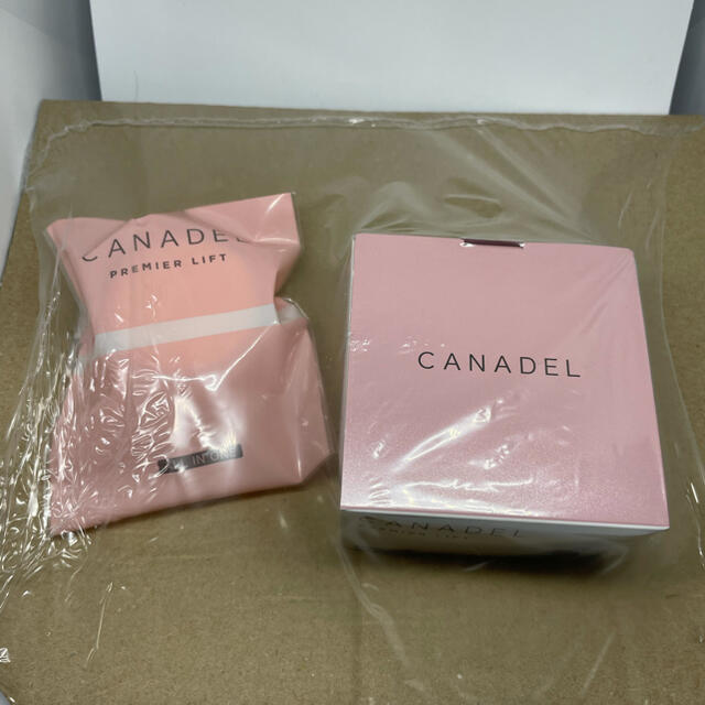 CANADEL プレミアリフト　オールインワン コスメ/美容のスキンケア/基礎化粧品(オールインワン化粧品)の商品写真