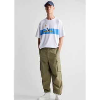 ザラ(ZARA)のプリントTシャツ&ワイドレッグカーゴパンツ(Tシャツ/カットソー(半袖/袖なし))