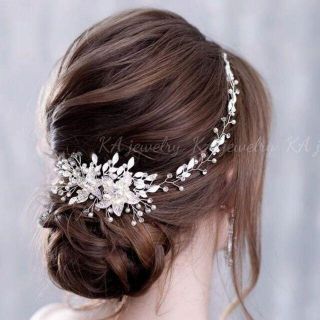 ❤️新品シルバーヘアアクセサリー パールウェディングヘッドドレス結婚式ティアラ(その他ドレス)