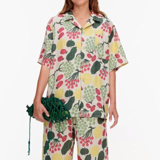 マリメッコ(marimekko)の新品未使用♪マリメッコKalliolla Pieni Tori ブラウス(シャツ/ブラウス(半袖/袖なし))